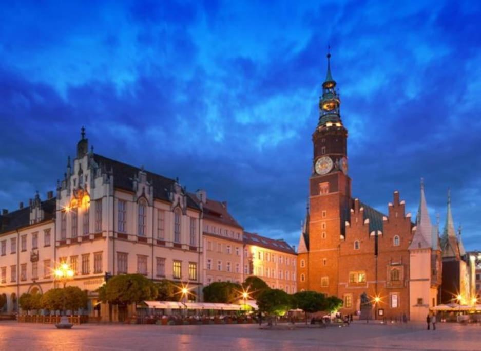 Rynek Pod Fredra Apartman Wrocław Kültér fotó